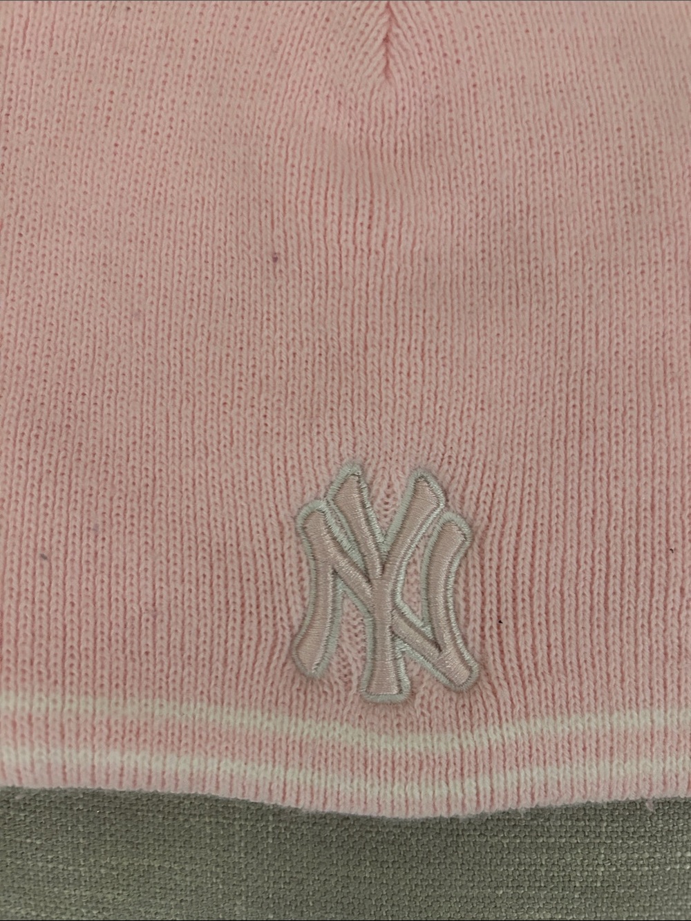 New York Yankees Pink Knit Beanie